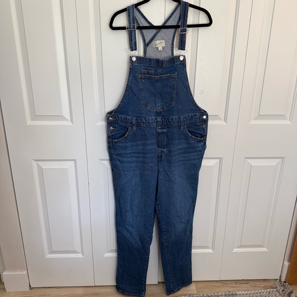 Universal Thread Blue Women Jeans Overalls - Picture 2 of 8